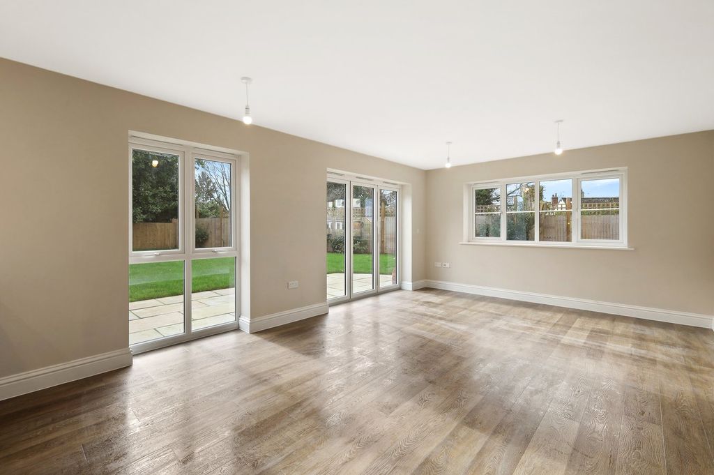 Coggeshall Road, Braintree CM7, New home, 3 bed detached bungalow for ...