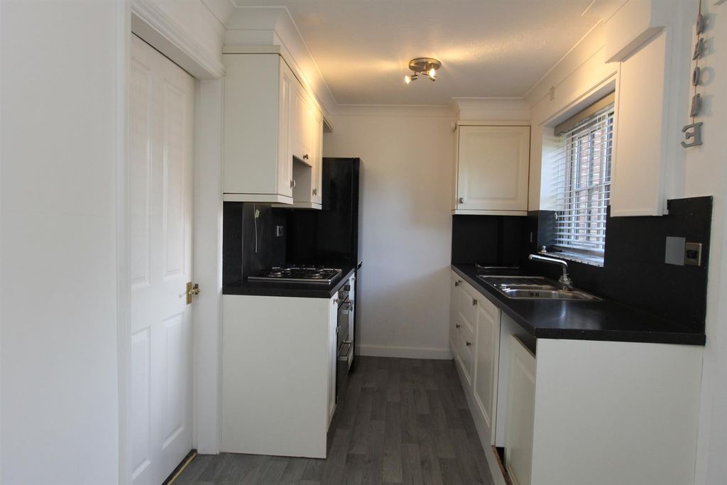 Property photo 2 of 15 Img_7568.Jpg