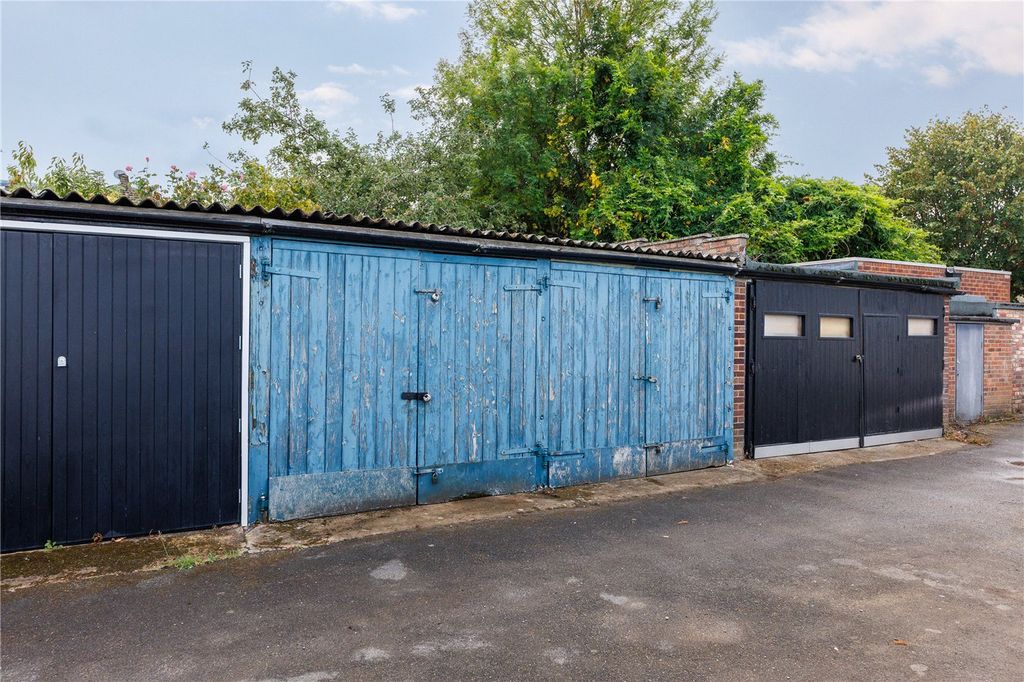 Property photo 1 of 7 Picture No. 04