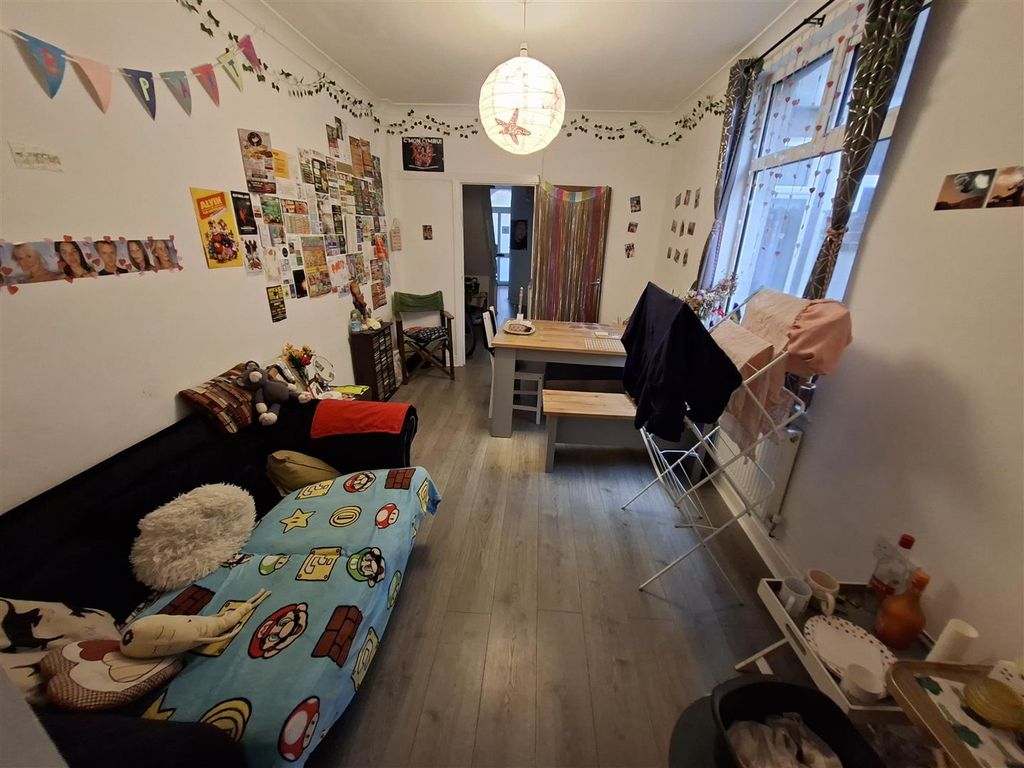 Property photo 2 of 14 20251105_123717.Jpg