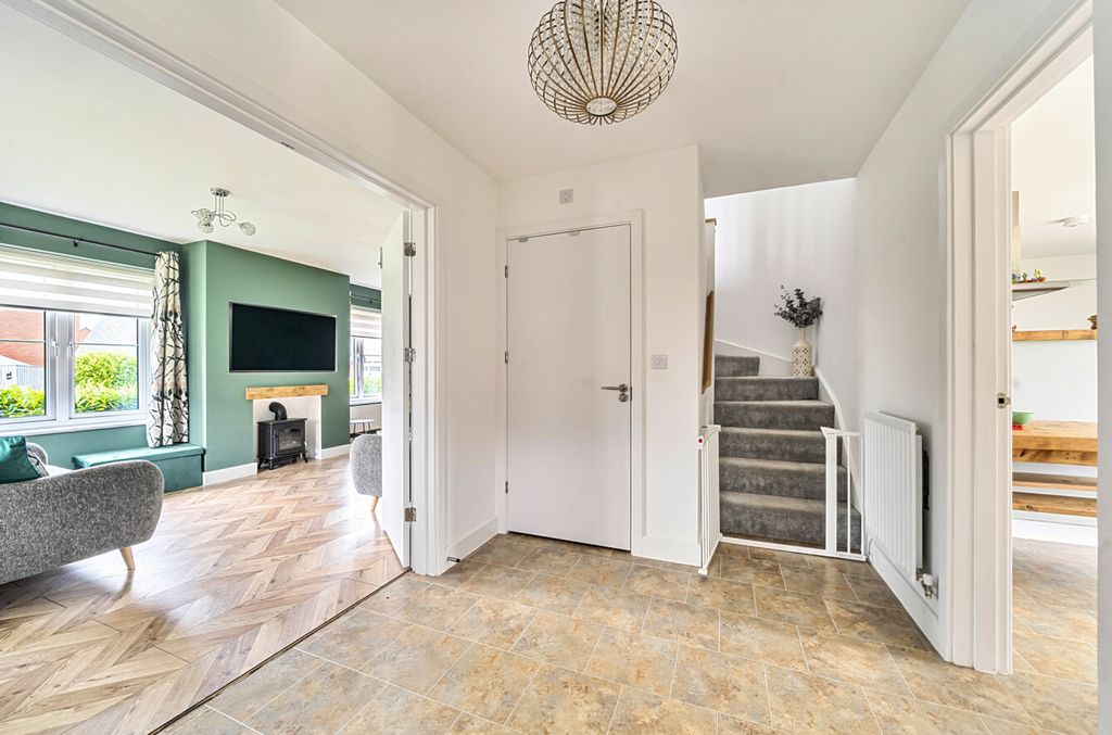 Property photo 3 of 15 147669426