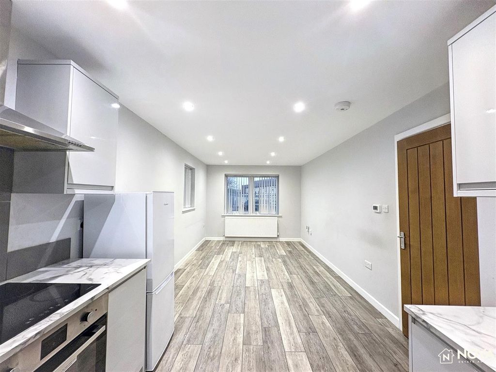 Property photo 2 of 9 Img_5762.Jpg