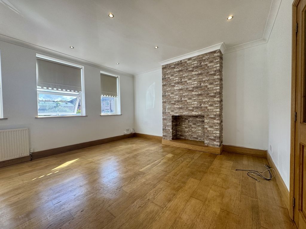 Property photo 3 of 9 Best Sales And Letting Agent Sheffield
