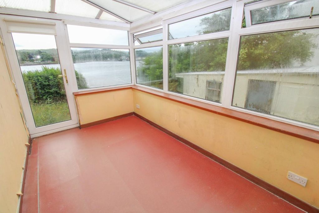 Property photo 2 of 17 Conservatory-2.Jpg