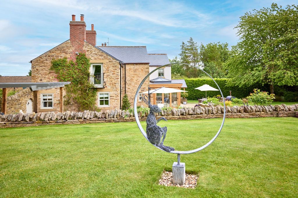 Additional image 37 of 5 bed detached house for saleStainborough Fold Farm, Hood Green S75