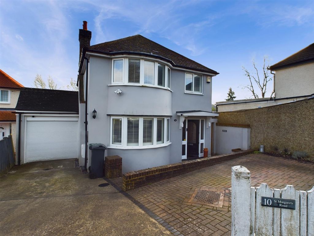 Property photo 1 of 22 Cam02885G0-Pr0299-Still025.Jpg