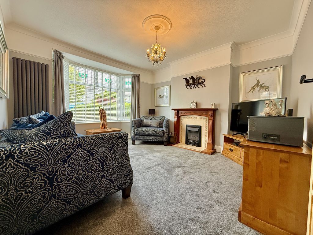 Property photo 3 of 38 Photo 3