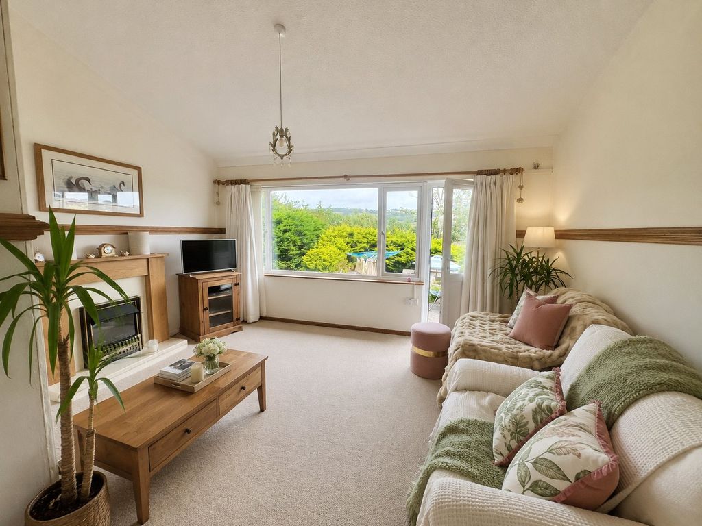 Property photo 2 of 15 Picture No. 43