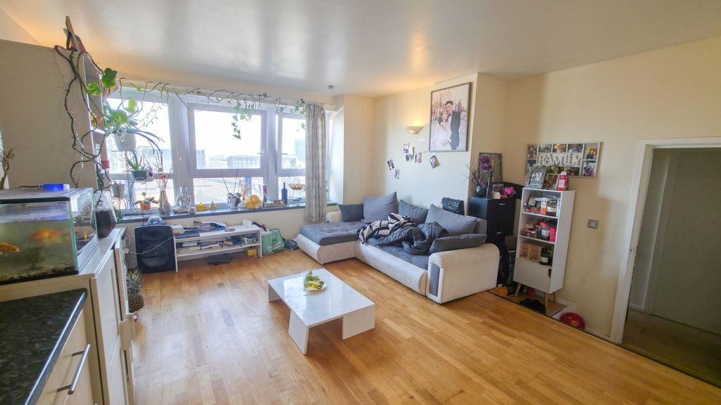 Property photo 2 of 14 20260302_094640