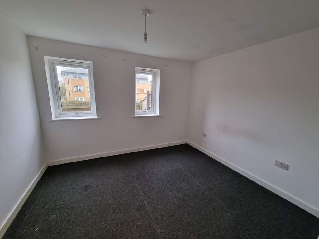 Property photo 2 of 4 Photo 2