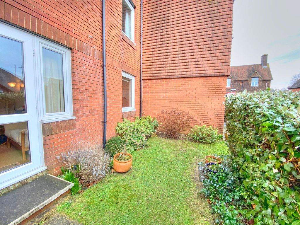 Property photo 2 of 15 Img_1223_5_Large_Smooth 3