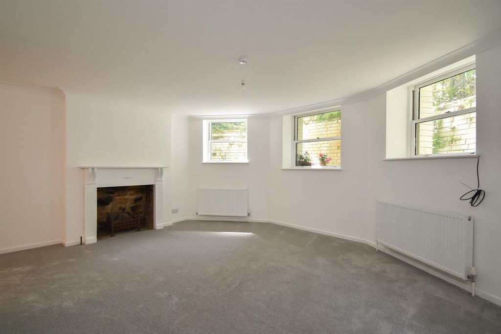 Property photo 2 of 15 Living Room