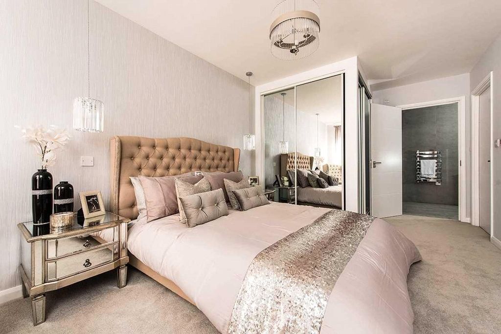 Property photo 3 of 8 Bedroom One