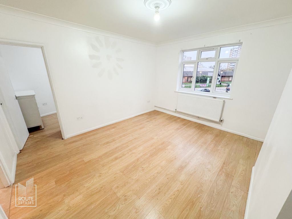 Property photo 2 of 6 Photo 2