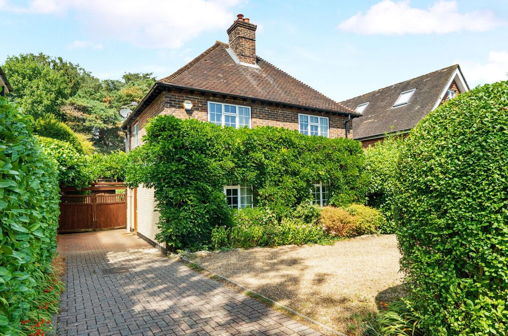 Property photo 1 of 23 1335658-3-689A2Dd...