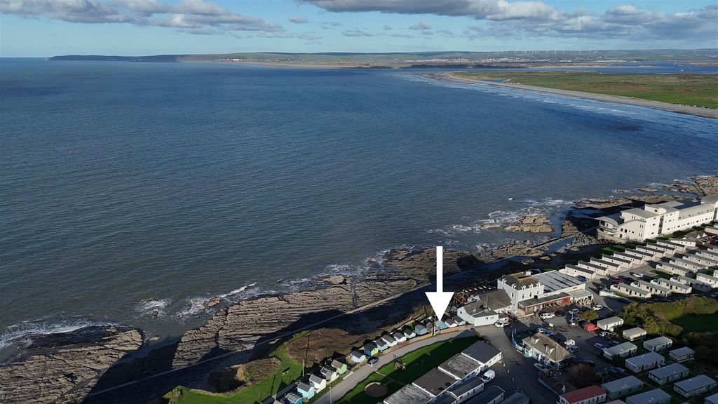 Property photo 1 of 8 Dji_20251117135335_0248_D.Jpg