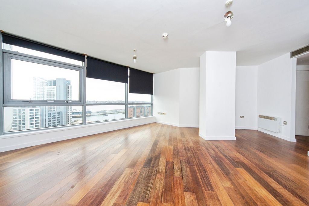 Property photo 2 of 18 Pbox-Img.Jpg