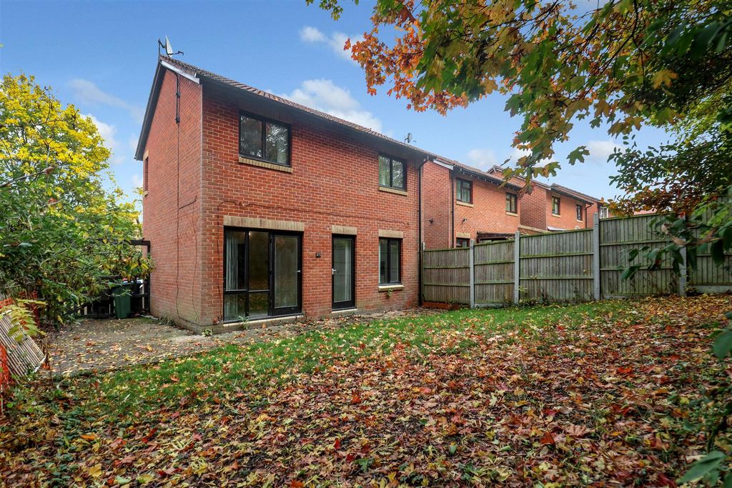 Property photo 2 of 10 Img_6045.Jpg