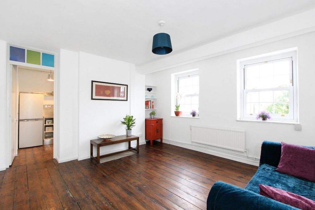 Property photo 1 of 9