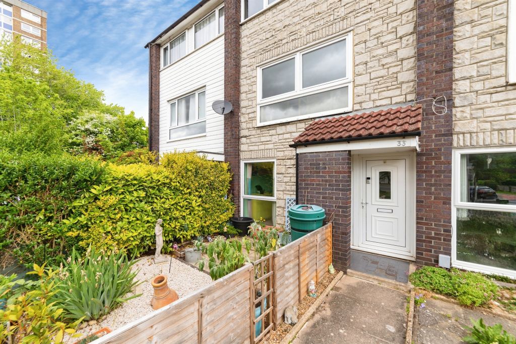 Property photo 1 of 18