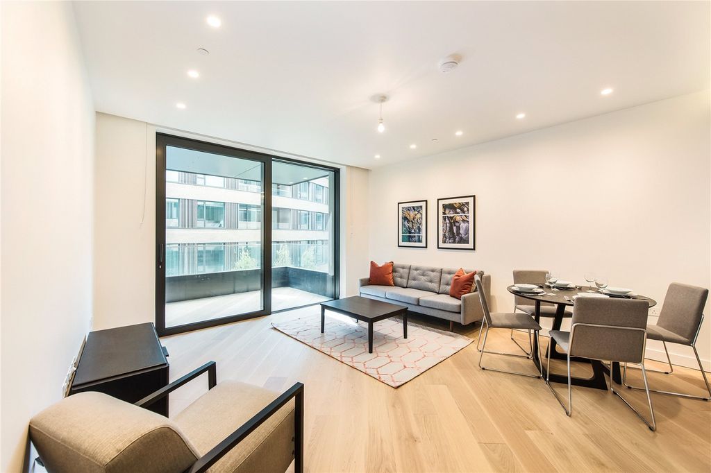 Property photo 2 of 9 Picture No. 19