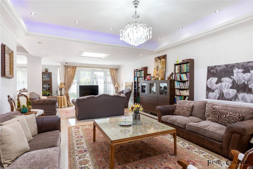 Property photo 3 of 25 Picture No. 08