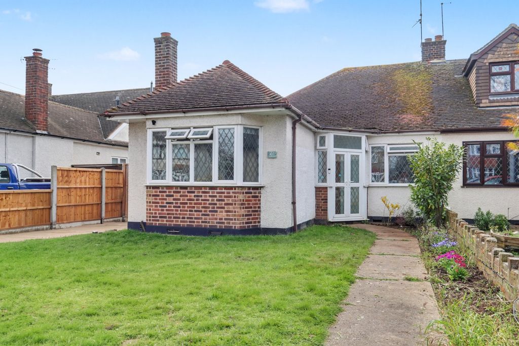 Property photo 1 of 11