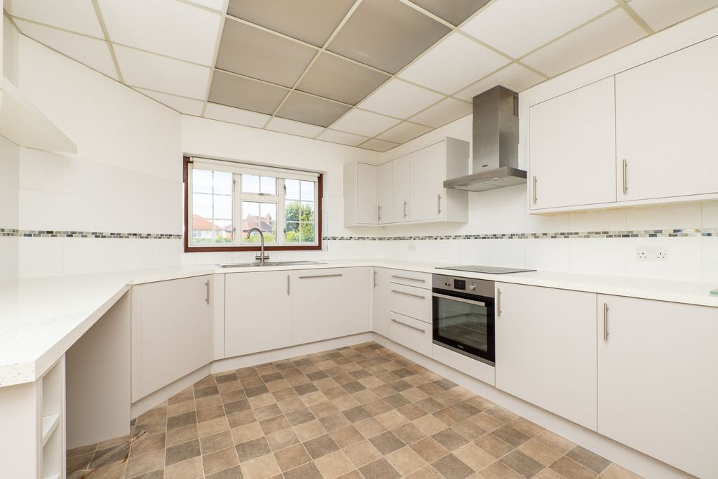 Property photo 1 of 17 Picture No. 25