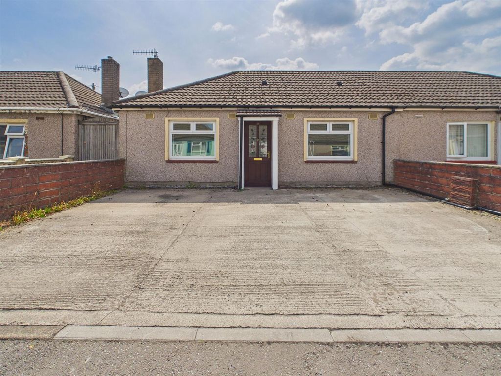Property photo 1 of 23 Cam01766G0-Pr0755-Still024.Jpg