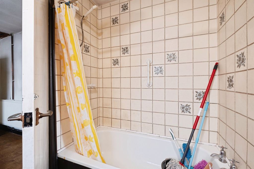 Additional image 8 of 2 bed terraced house for saleDrybridge Street, Monmouth NP25