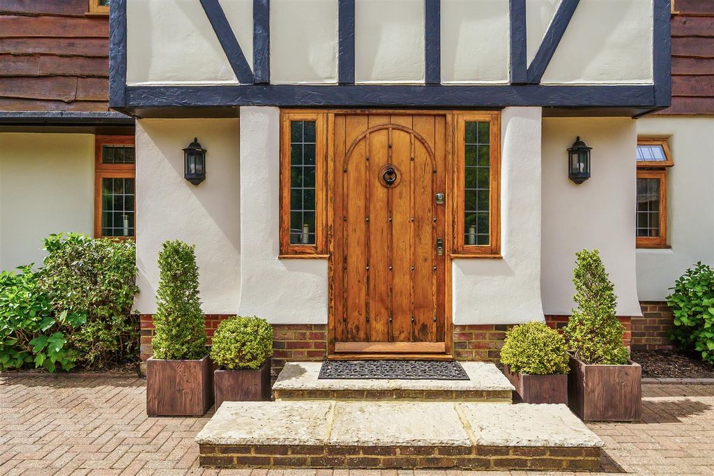 Additional image 42 of 5 bed detached house for saleRickman Hill Road, Chipstead, Coulsdon CR5