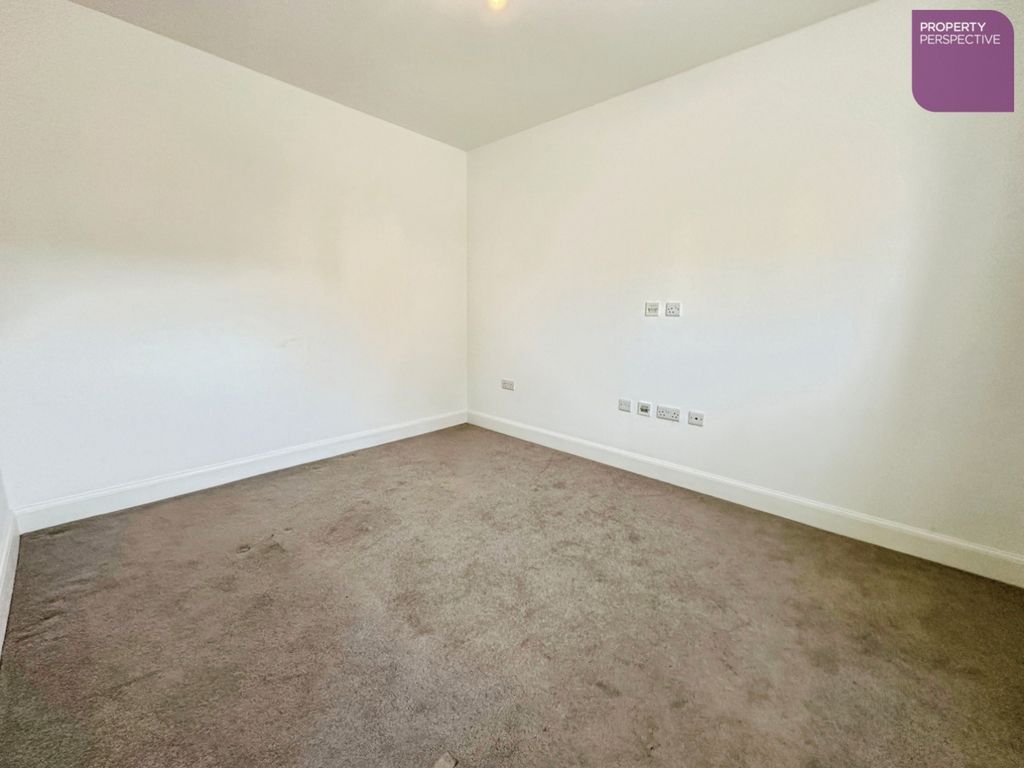 Property photo 2 of 14 Lounge