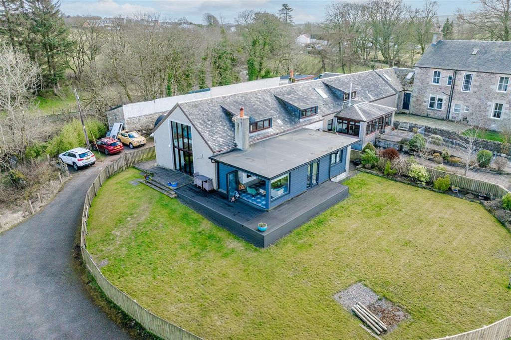 Property photo 2 of 29 Cruive - Craig Falls Sandford-2.Jpg