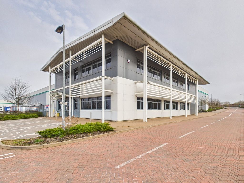 Property photo 2 of 7 Picture No. 06