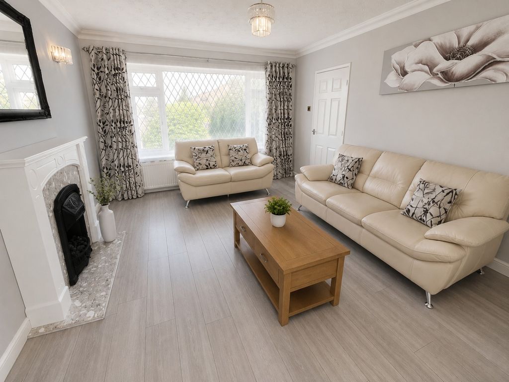 Property photo 3 of 12 5282772