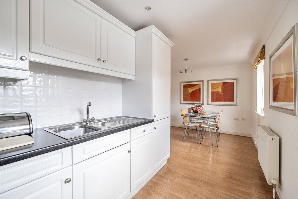 Additional image 12 of 2 bed flat for saleWoolbrook Road, Sidmouth, Devon EX10