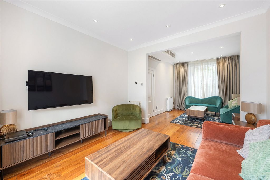 Property photo 1 of 23 Reception Room