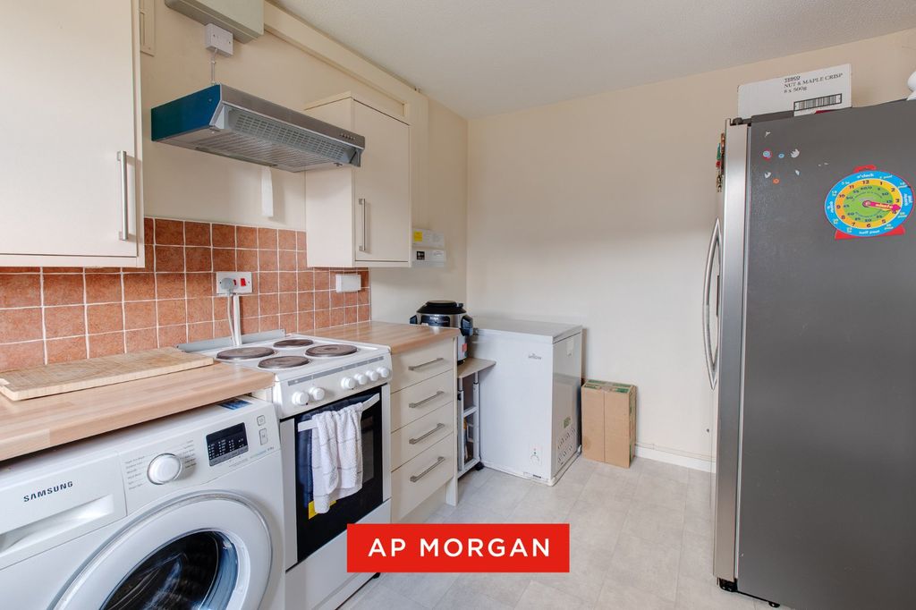 Property photo 3 of 12 Picture No. 04