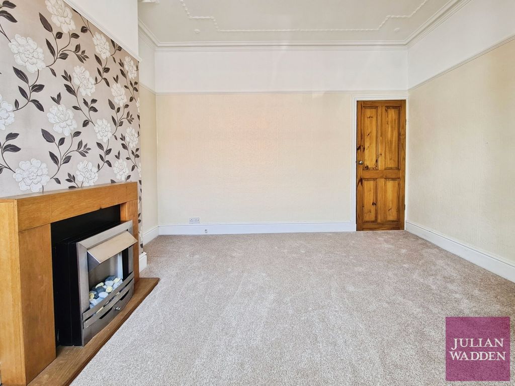 Property photo 3 of 14 Picture No. 09
