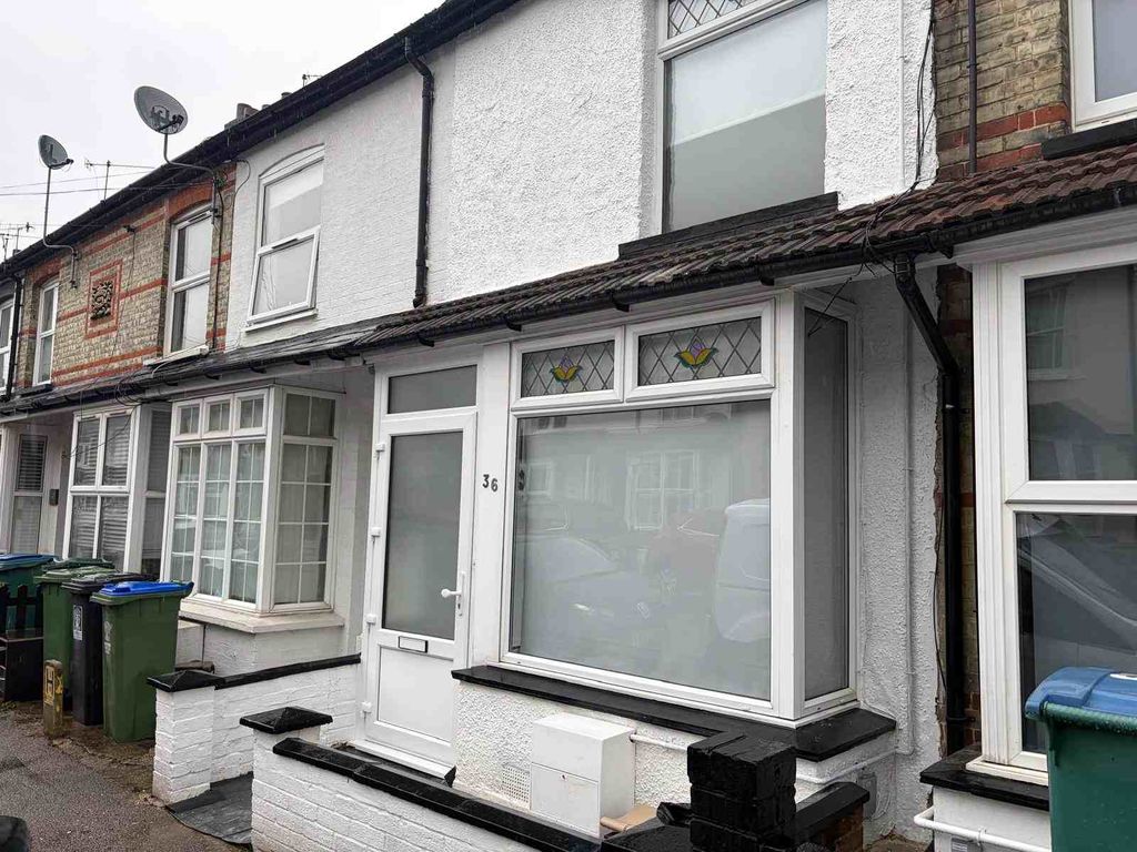 Property photo 1 of 9