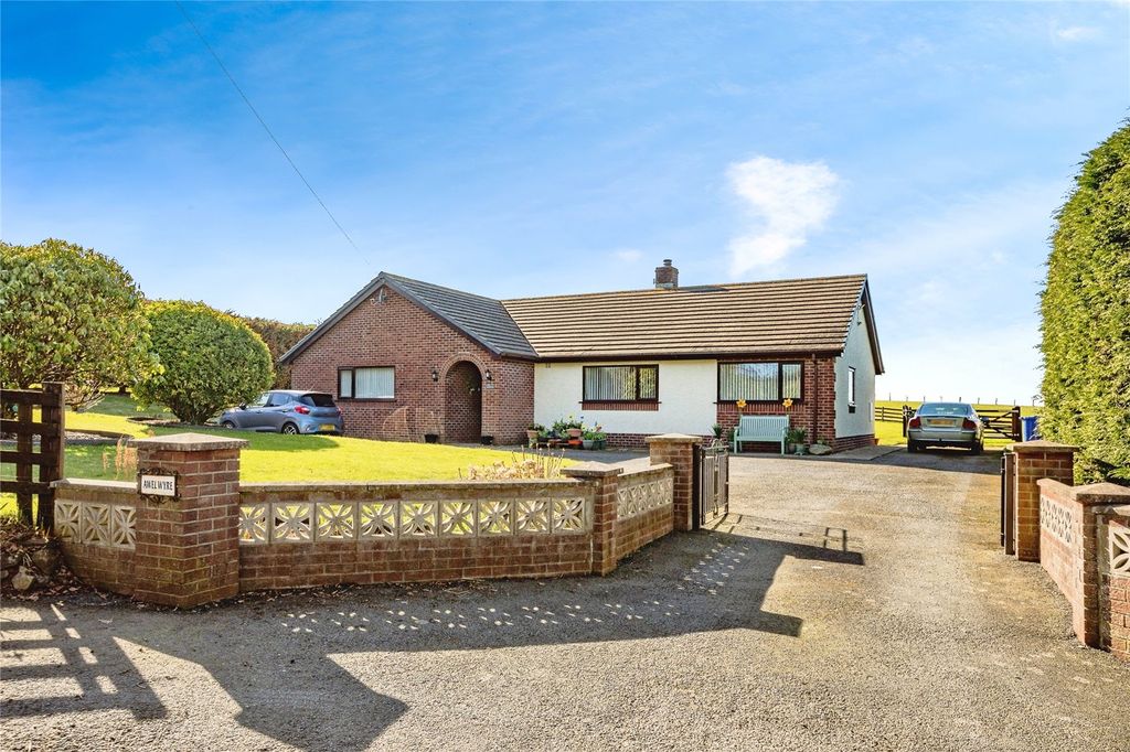 Property photo 1 of 34 Picture No. 02