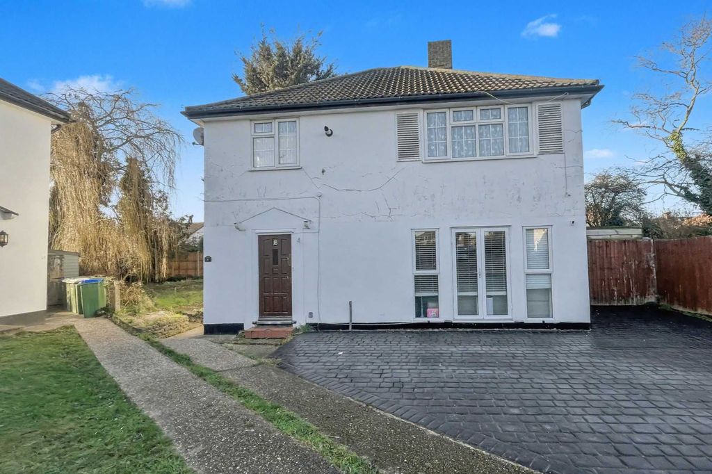 Property photo 1 of 14 18 Melanie Close, Bexleyheath, Da7 5Jh