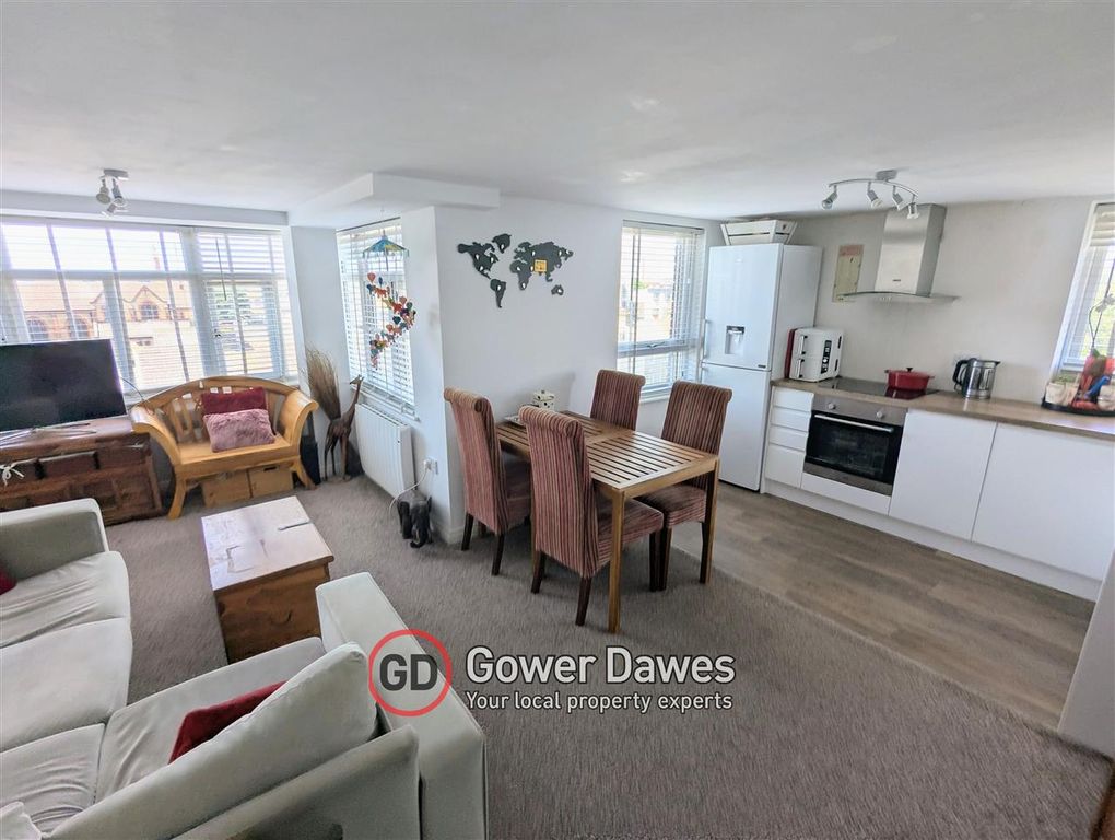 Property photo 2 of 7 Lounge Kitchen Diner