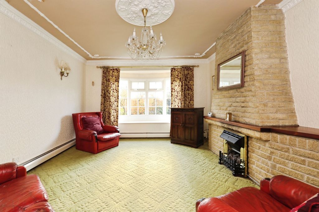 Property photo 3 of 20