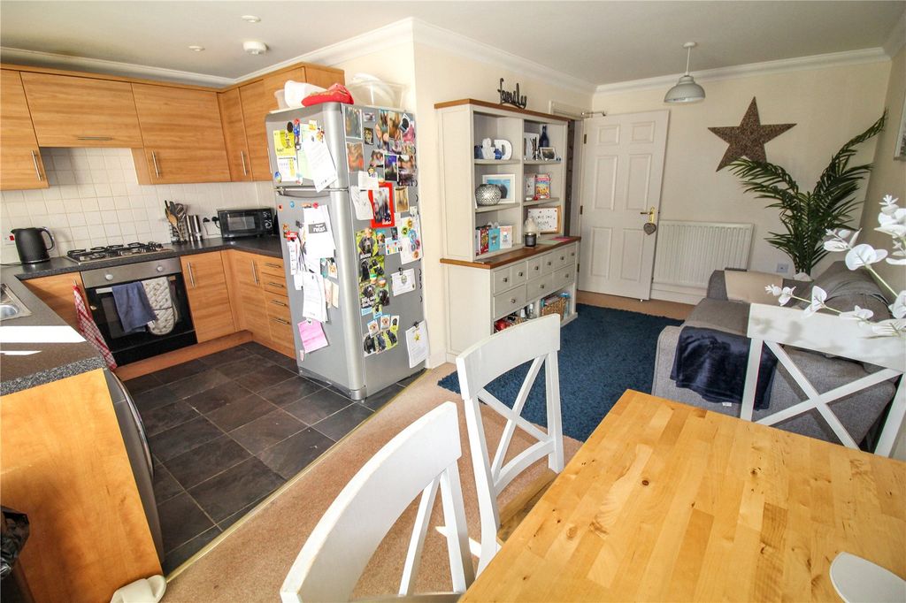 Property photo 2 of 16 Picture No. 03