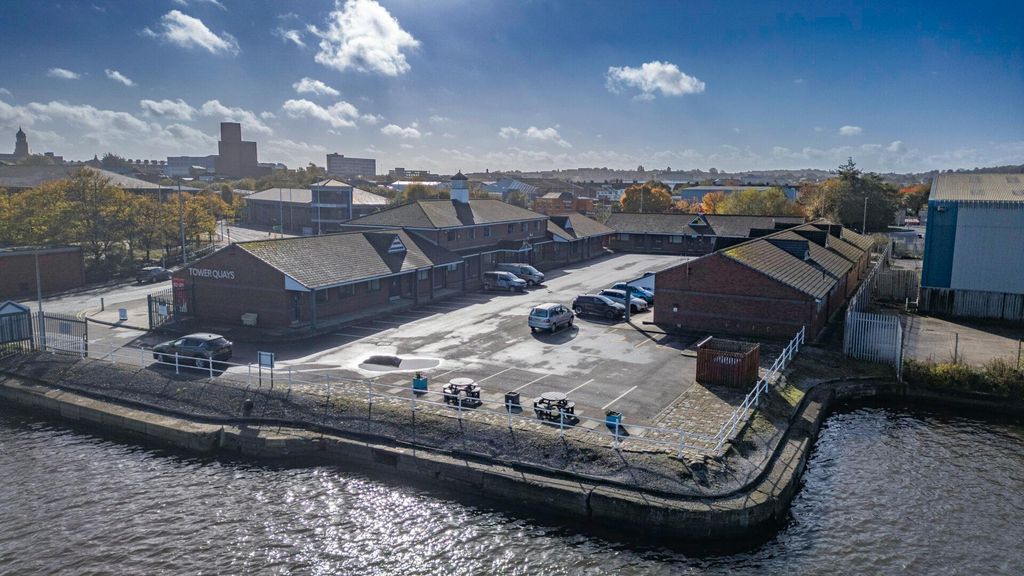 Property photo 1 of 8 Tower Quays Pic.Jpg