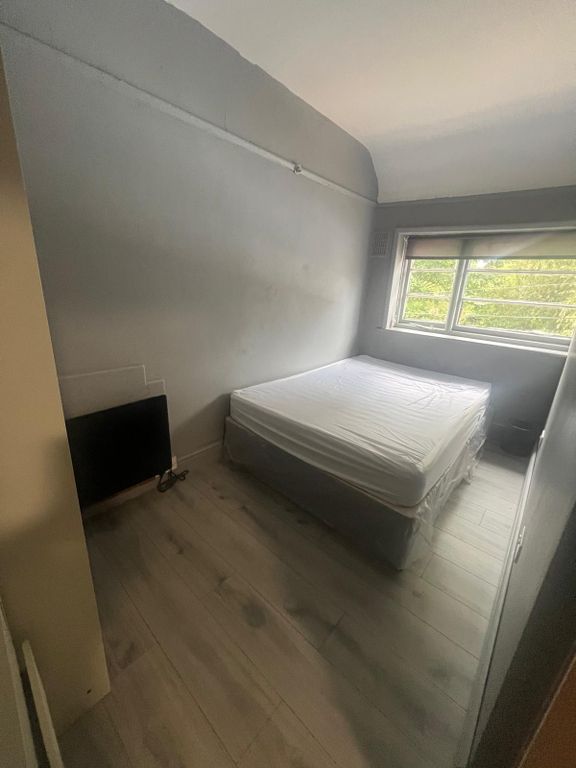 Property photo 1 of 3