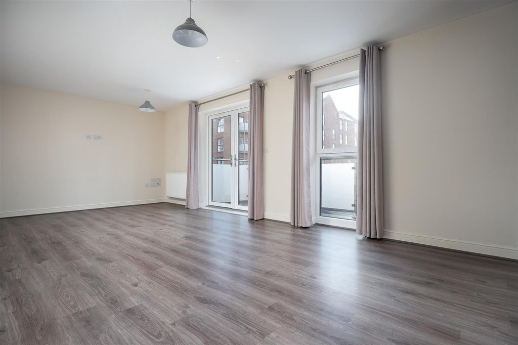 Property photo 3 of 16 Open Plan Living Area