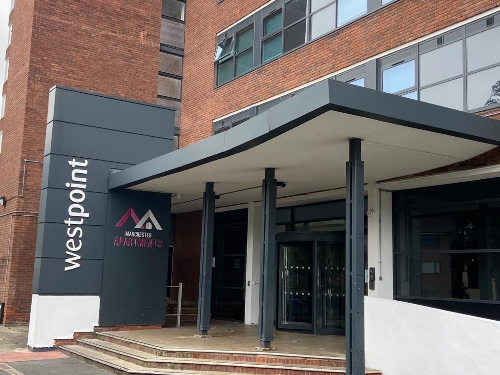 Property photo 2 of 13