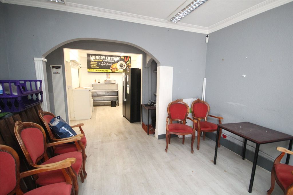 Property photo 3 of 9 Picture No. 01